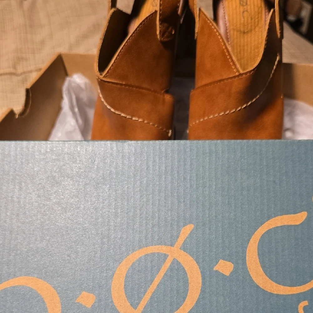 boc Brown Leather Strap Slingback - Picture 5 of 8